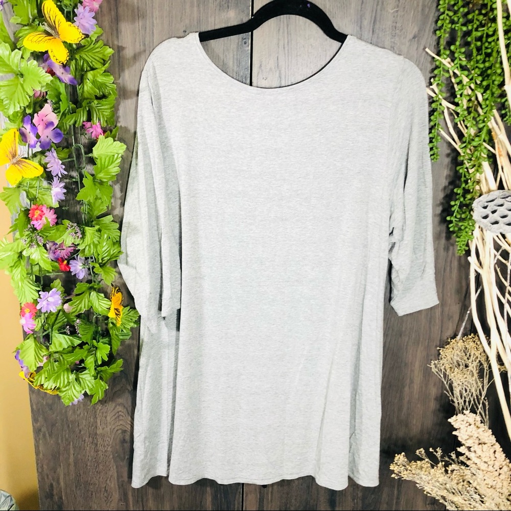 🌸5/$25🌸 NWOT Grey Quarter Sleeve Basic Flowy Top Size XL - Picture 9 of 15